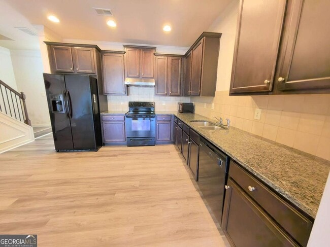 Building Photo - 2765 Gower Way