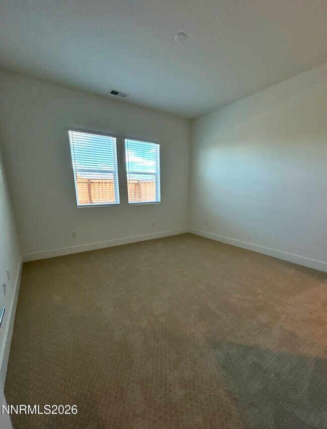 Building Photo - 7328 Oakmont Ln