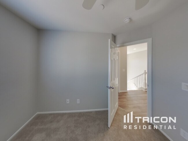 Building Photo - 9169 Promising Ct
