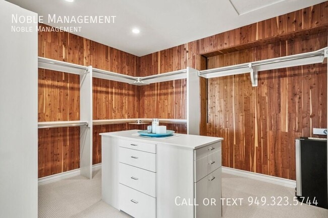 Building Photo - 1514 E Oceanfront-