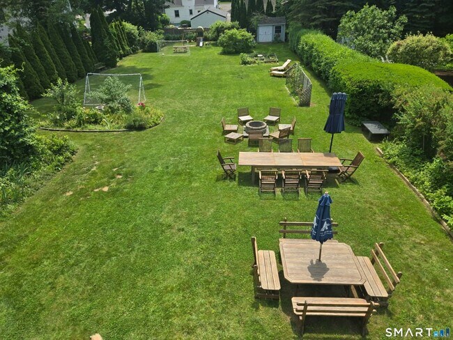 Building Photo - 201 Judd St