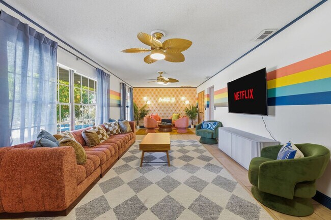 Building Photo - 428 46th St NW