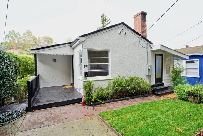 Primary Photo - West End Home, Freshly Renovated, Close to Downtown