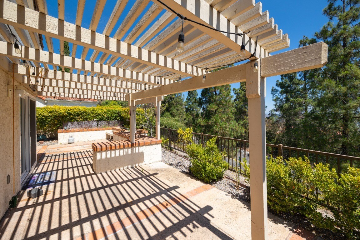 Building Photo - 12132 Caddy Row