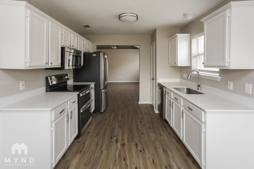 Building Photo - 4725 Orchard Ridge Dr