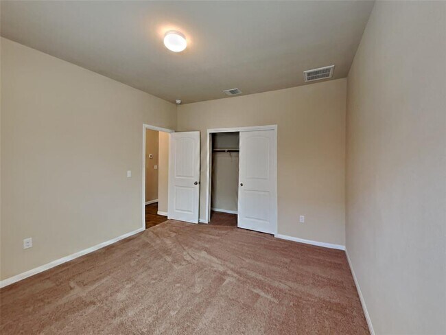 Building Photo - 451 Cibolo Creek Dr