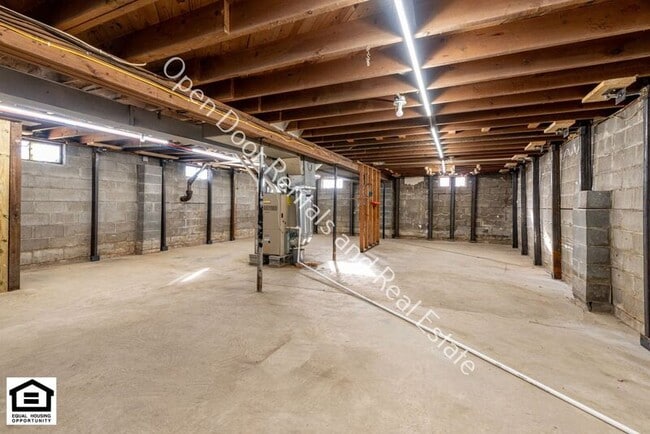 Building Photo - 6242 Co Rd 36