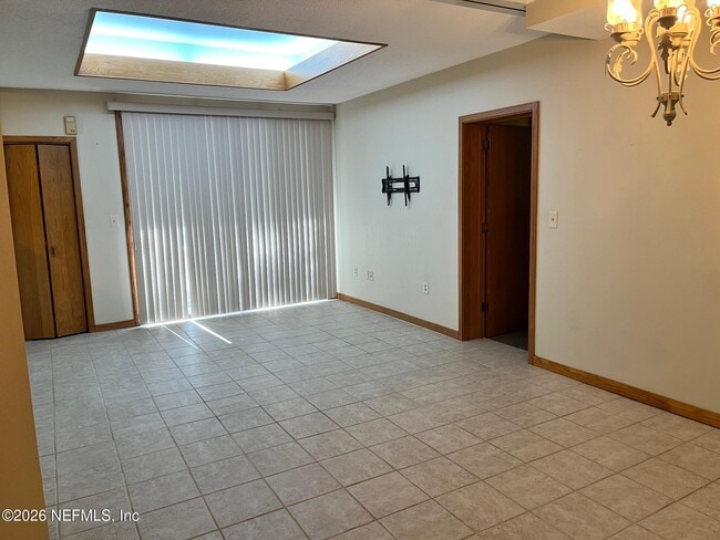 Building Photo - 2930 Ravines Rd