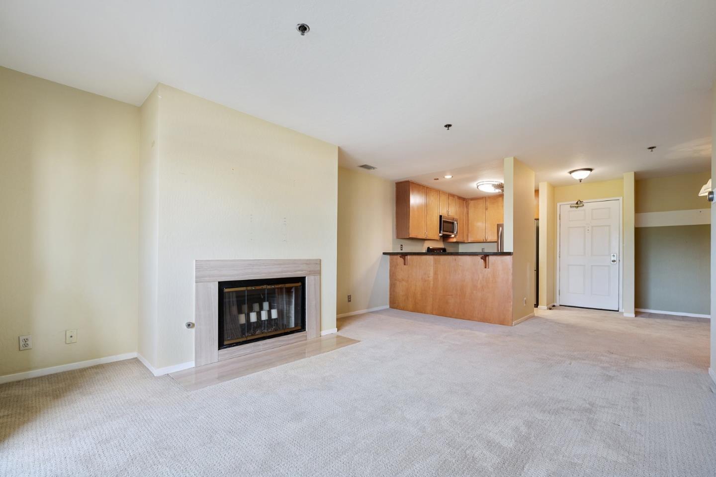 kitchen view - 300 Murchison Dr