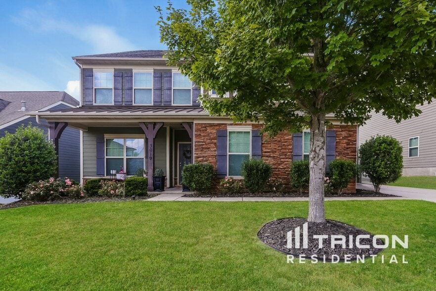 Primary Photo - 3019 Burgess Dr