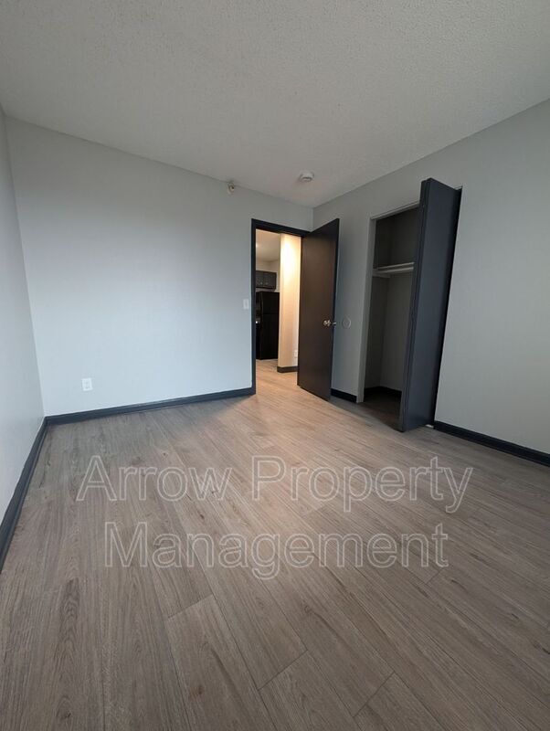 Building Photo - 1216 S 2nd St