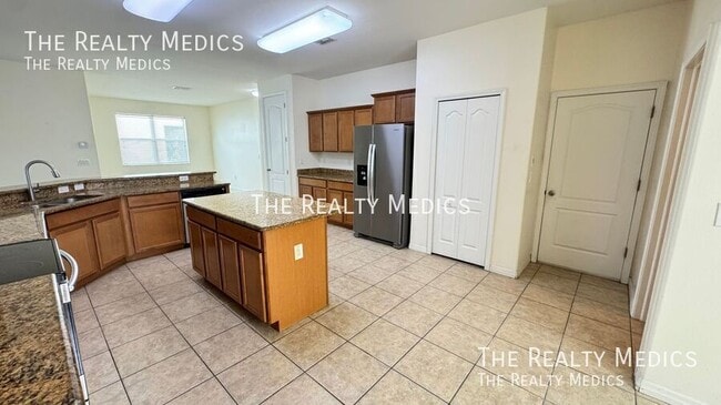 Building Photo - 3723 Prescott Loop