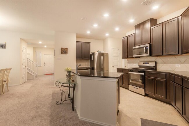 Building Photo - 4478 Acerno St