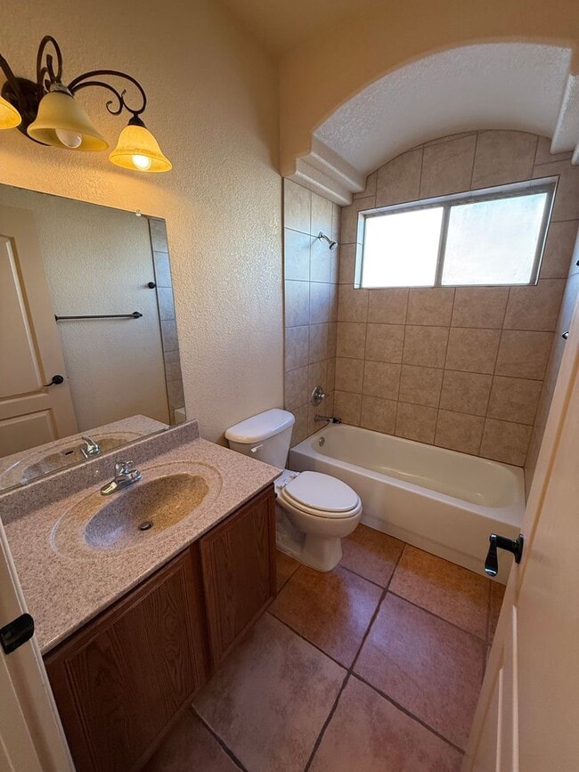 Building Photo - 4804 Camino Dos Vidas