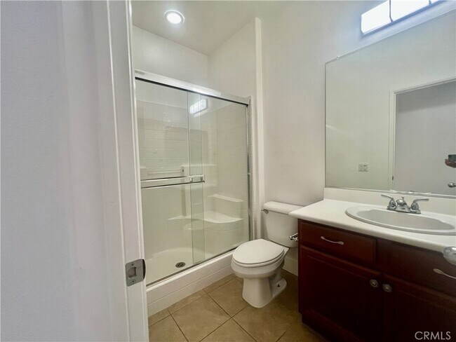Building Photo - 77184 California Dr