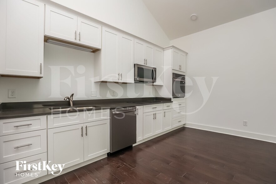 Building Photo - 109 Clubhouse Bay