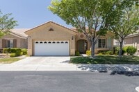 Building Photo - Beautiful Golf Course Home in Solera at Apple Valley (55+ Community)