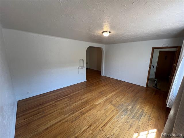 Building Photo - 2535 E 14th Ave