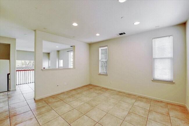Building Photo - PRIME CORNER HOME NEAR TRAILS LIGHT-FILLED...