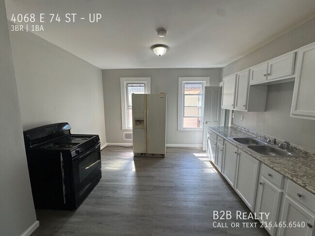 Building Photo - 4068 E 74th St