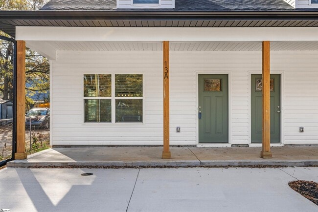 Building Photo - 13 Jamison St