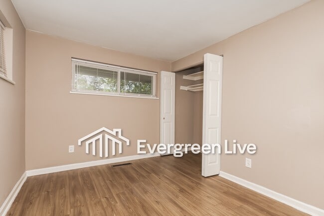 Building Photo - coming soon