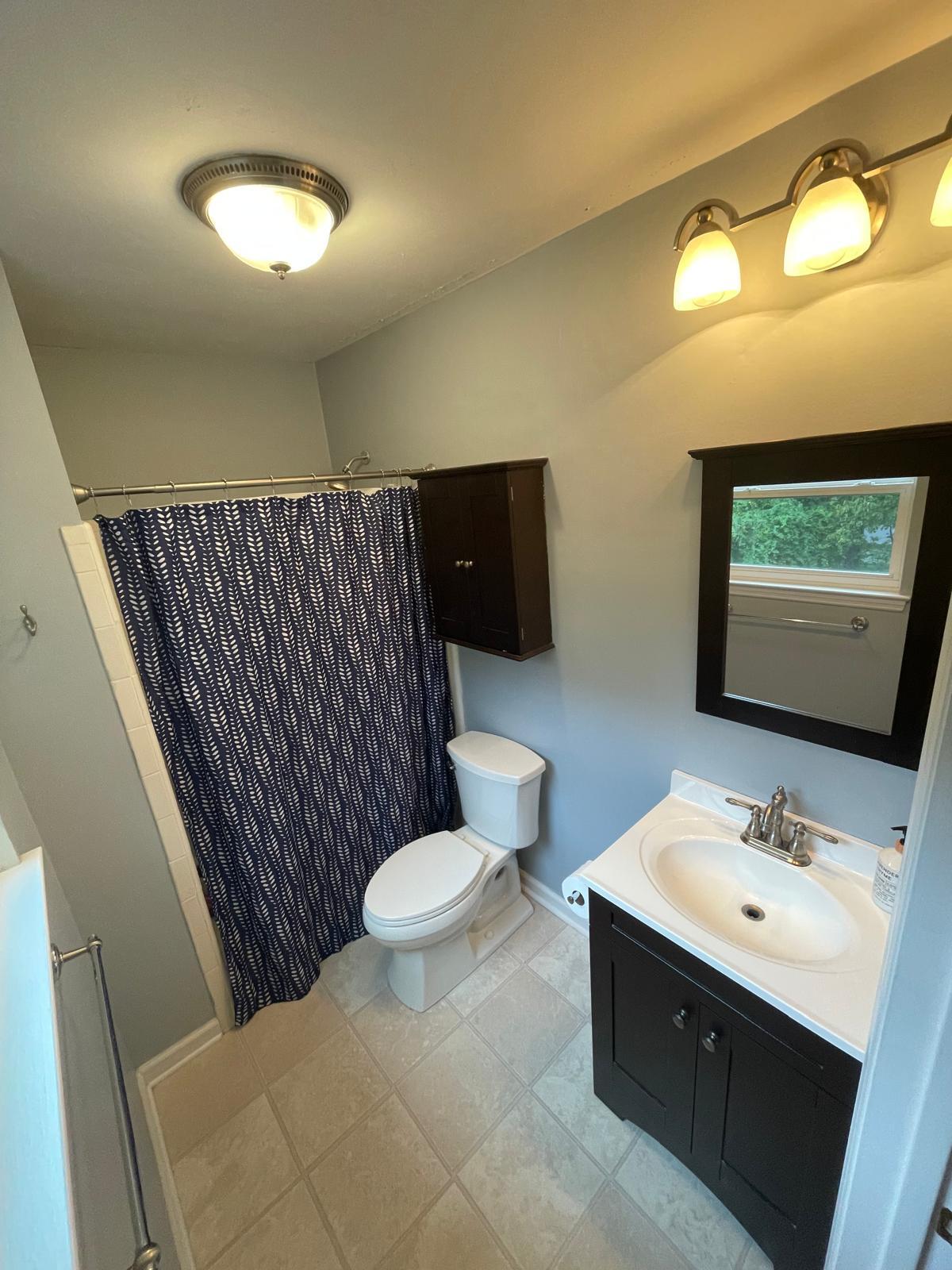 Building Photo - 4528 Sherry Ln