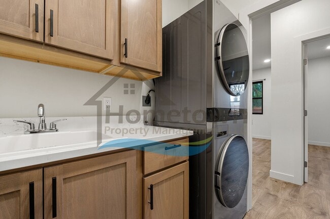 Building Photo - 2025 Home with 3 Bedrooms, 2 Bathrooms, and an Attached 2-Car Garage Available in Sandpoint!