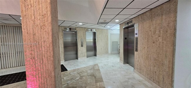 Building Photo - 10777 W Sample Rd