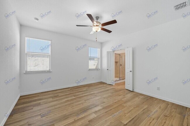 Building Photo - 2560 Eden Crk Dr