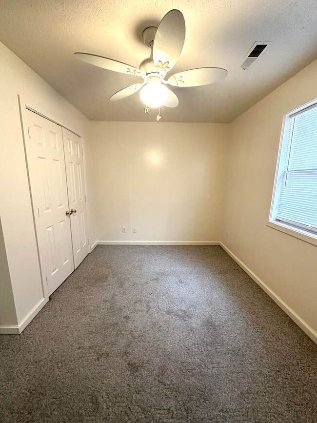 Building Photo - 3-Bedroom Home with Large Backyard & Carport