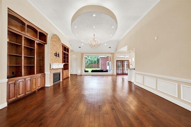 Building Photo - 4317 Willowbend Blvd