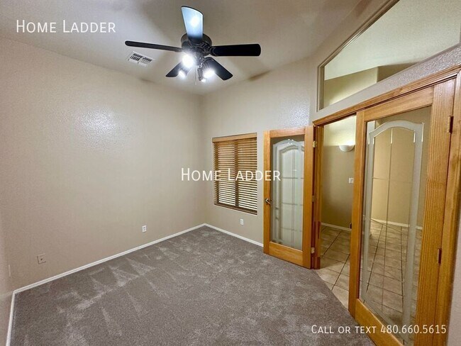 Building Photo - 1100 E Nunneley Rd