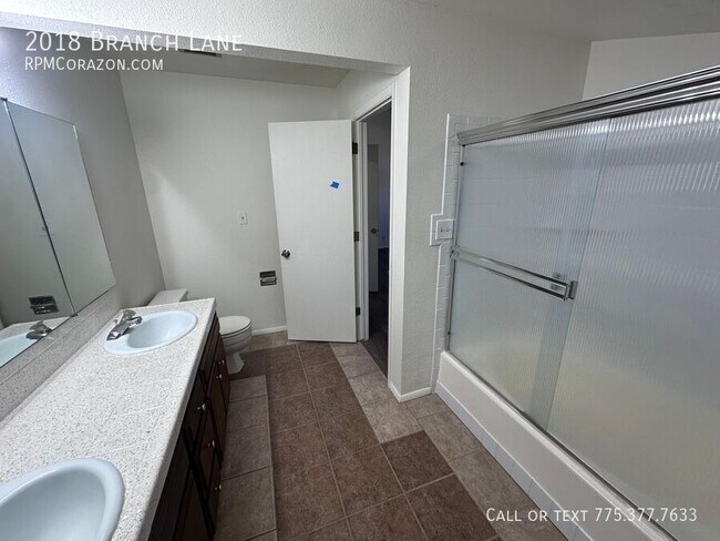 Building Photo - 2018 Branch Ln