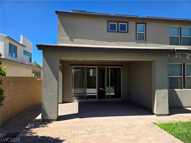 Building Photo - 8242 Skye Territory St