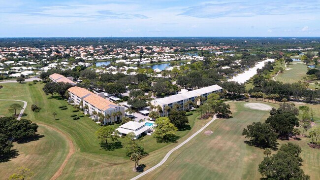 Building Photo - GORGEOUS 2 BEDROOM, 2 BATHROOM 1ST FLOOR CONDO LOCATED IN THE HIGHLY SOUGHT AFTER TENTH FAIRWAY A...
