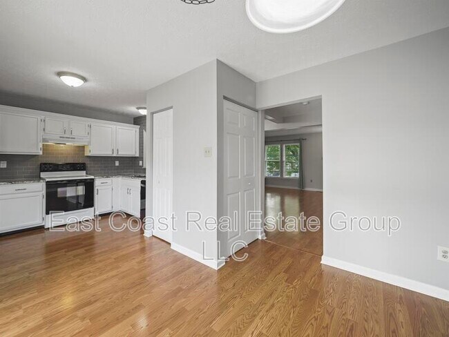 Building Photo - 6786 Wood Duck Ct