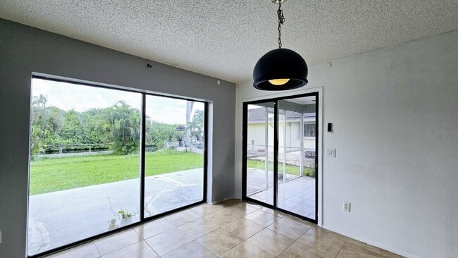 Building Photo - 17364 Sabrina Cir
