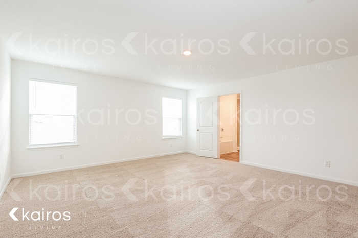 Building Photo - 938 Shady Brk