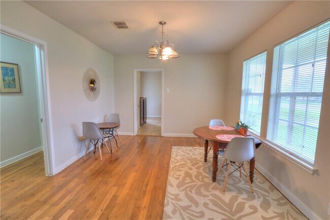 Building Photo - 3538 Austin St