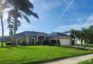 Building Photo - Charming 3 Bedroom 2 Bath Home - Sawgrass ...