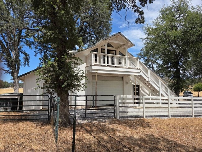 Building Photo - 8424 Silver Bridge Rd