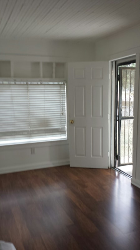 Building Photo - 2814 El Paso St