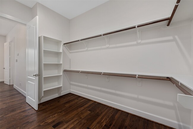 Building Photo - 9406 Glenfield Ct