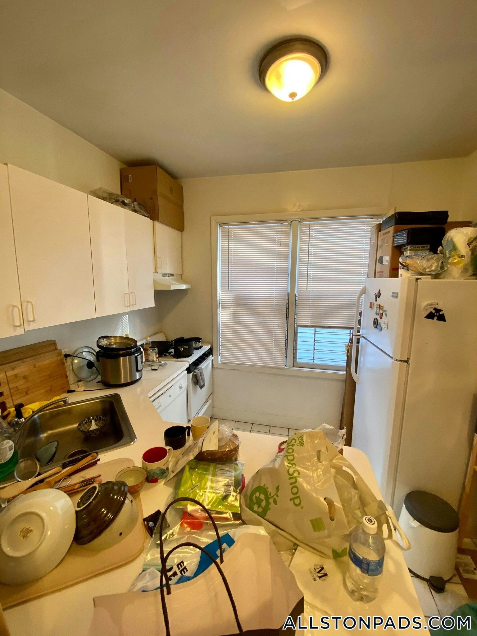 Building Photo - 530 Cambridge St