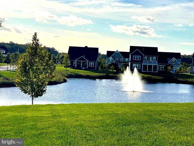 Building Photo - 33789 Freeport Dr