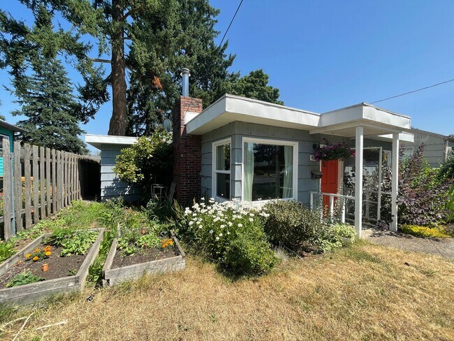 Building Photo - 2Bd/1Ba Brentwood-Darlington neighborhood ...