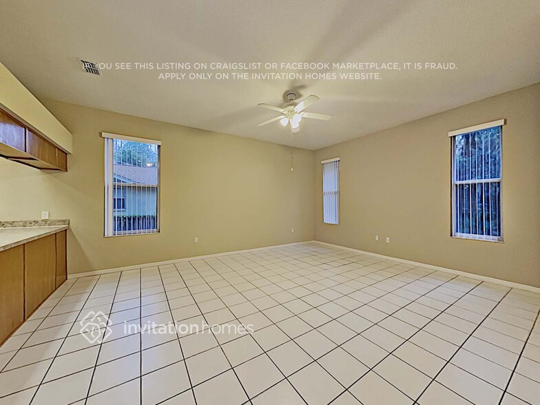 Building Photo - 2906 Aston Ave