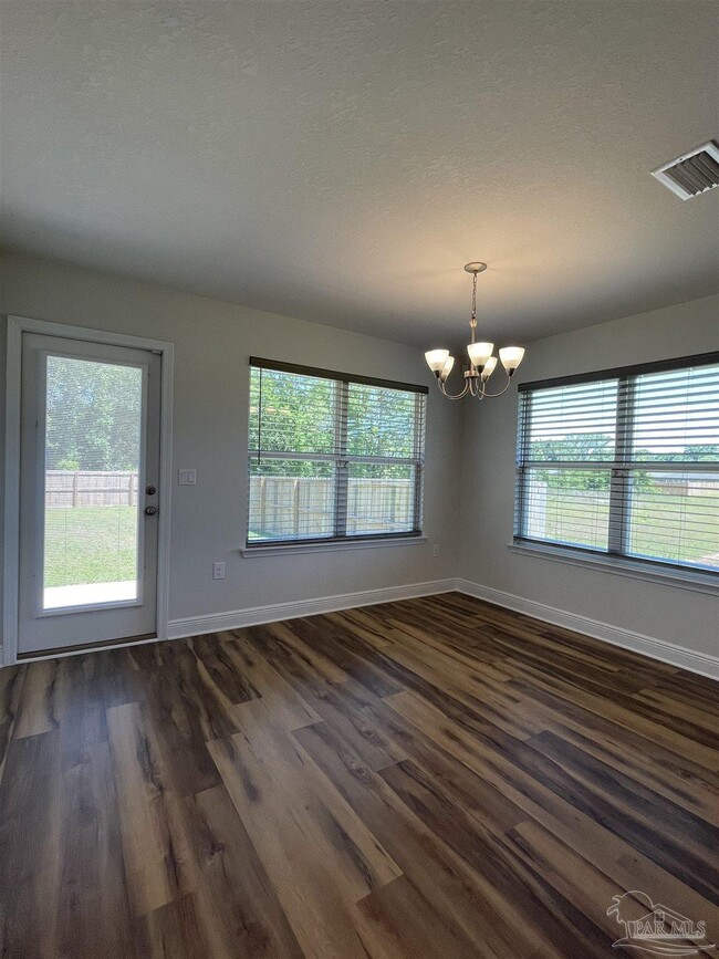 Building Photo - 7130 Sonny Dr