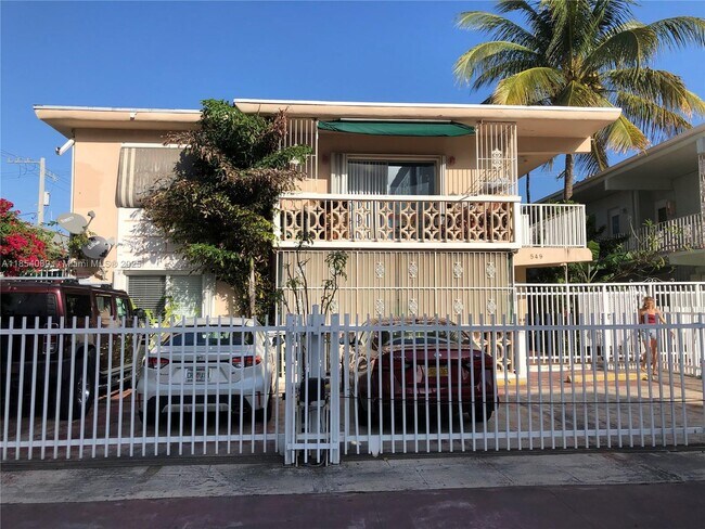 Primary Photo - 549 Meridian Ave
